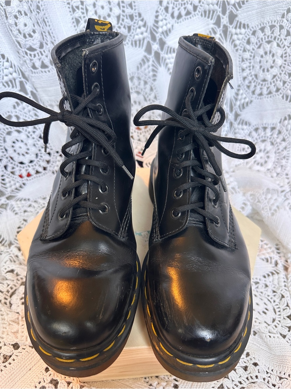 Vintage Dr. Martens 1460 Made in England Black Leather 8-Eye Combat Boots W9